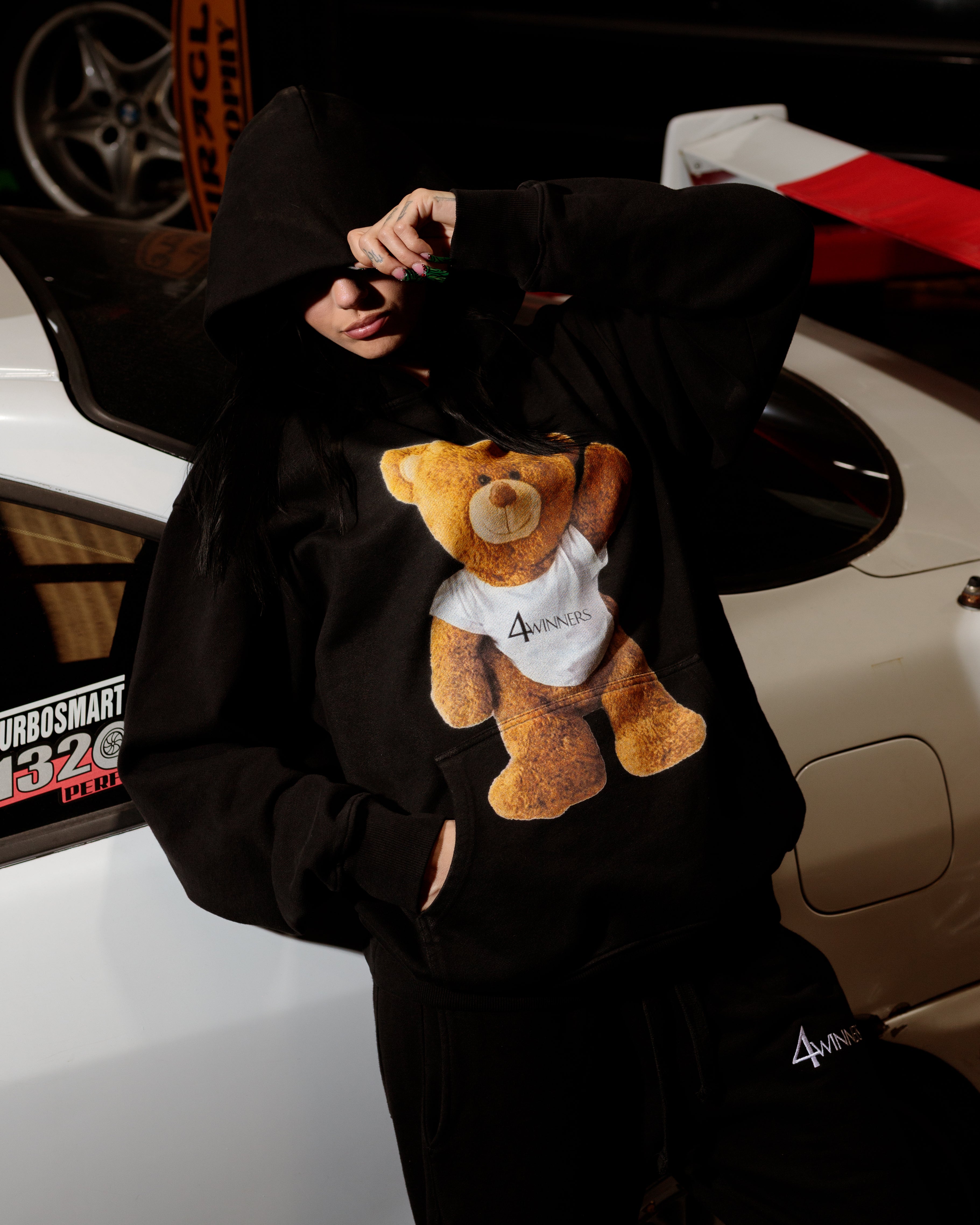 PAWTHA - HOODIE