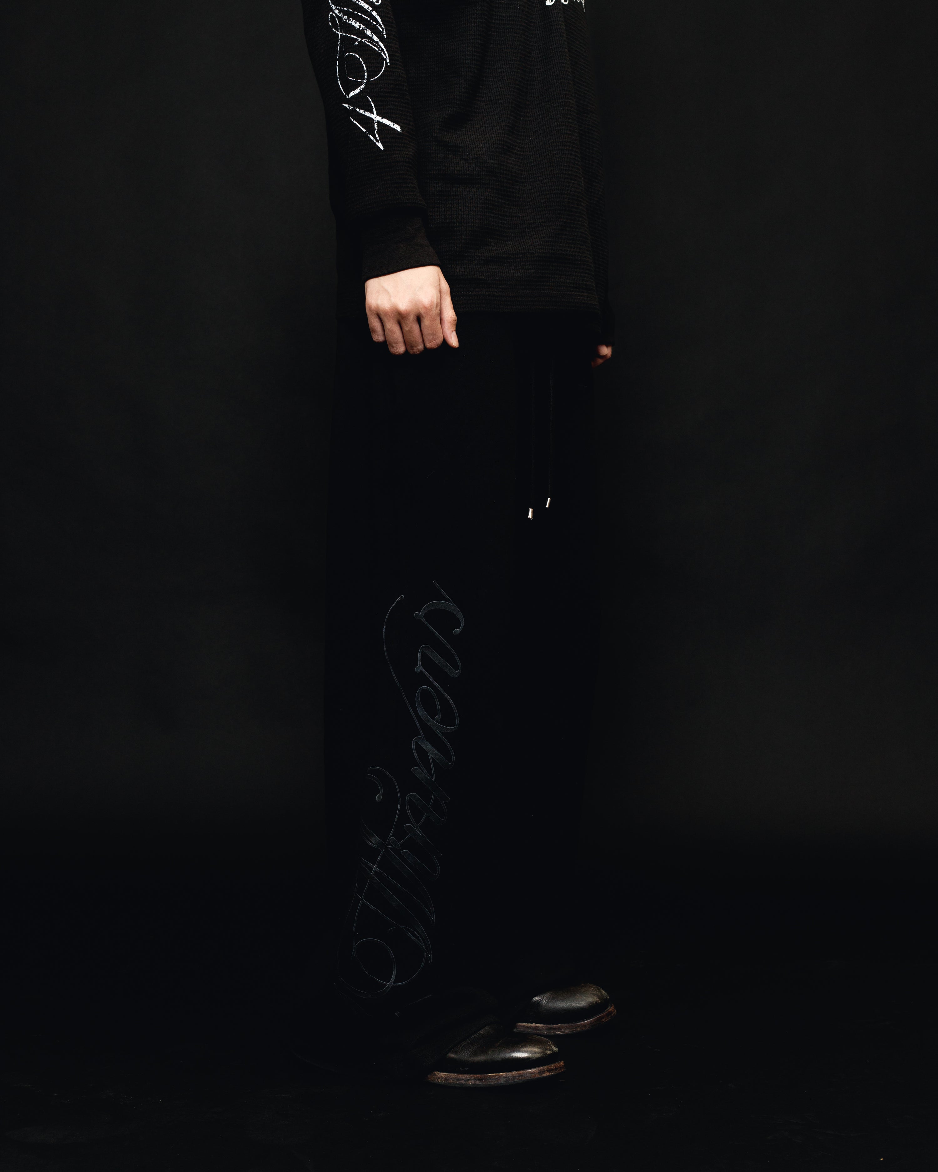 Legacy Black Wide-Leg Sweatpant